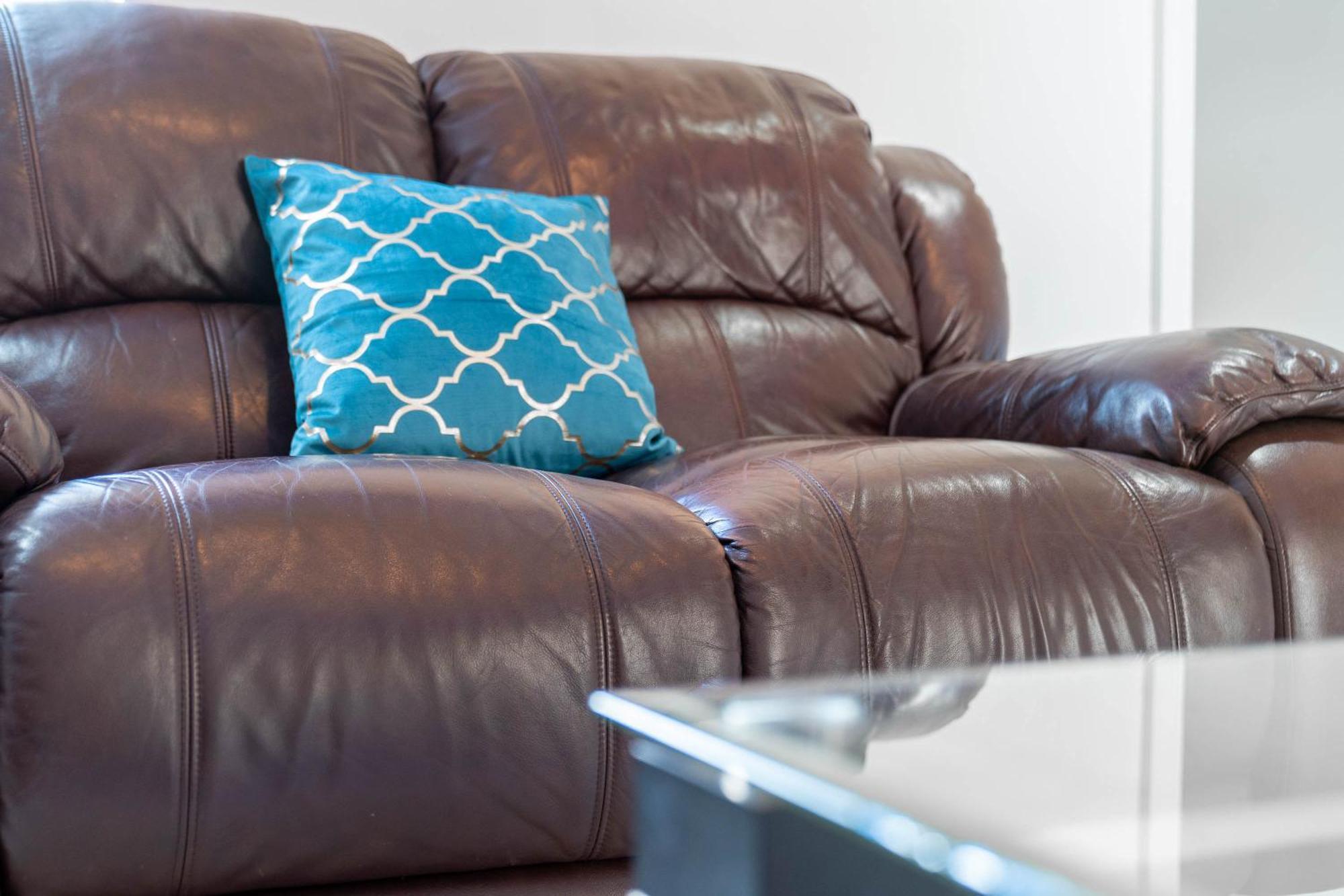 Five Bedroom Townhouse - Near City Centre - Edgbaston - On Street Parking - Wifi - Netflix - 974P Birmingham Esterno foto